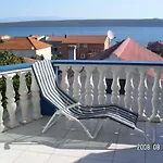 J&d Apartment