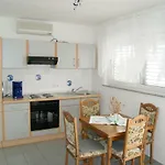 Apartment J&d *