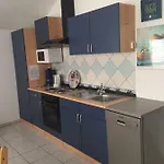 J&d Apartment
