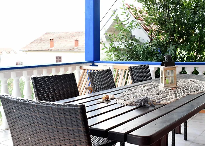 Апартаменты J&d *