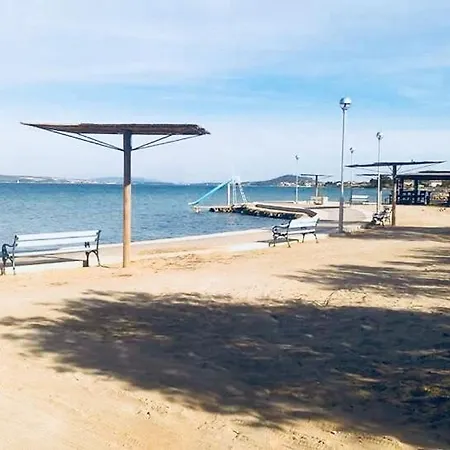 J&d Apartamento Dobropoljana